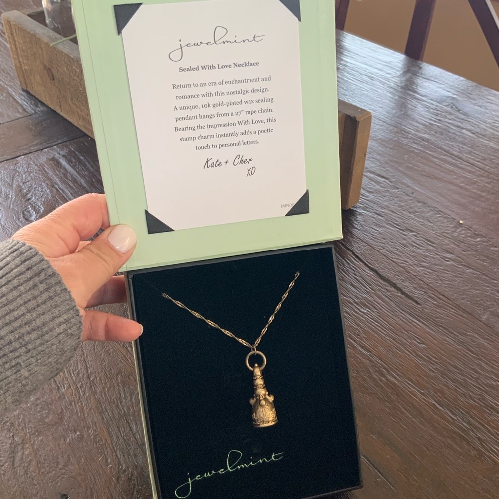 Jewelmint’s Sealed With Love Necklace